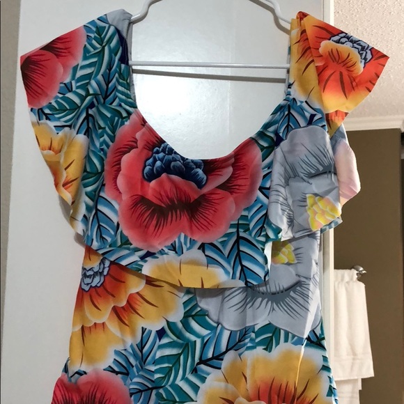 Size large! Swim suit! - Picture 3 of 3